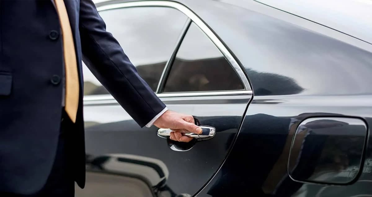Vancouver Airport Car Service Guide: What to Expect for First-Time Riders