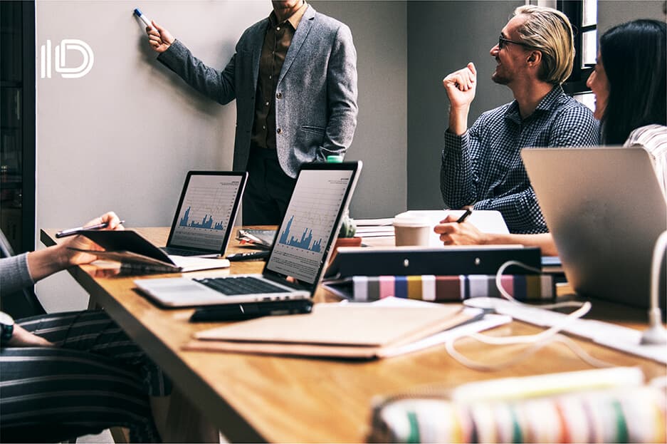 How a Crisis Management Consultant Guides Leaders Through Chaos