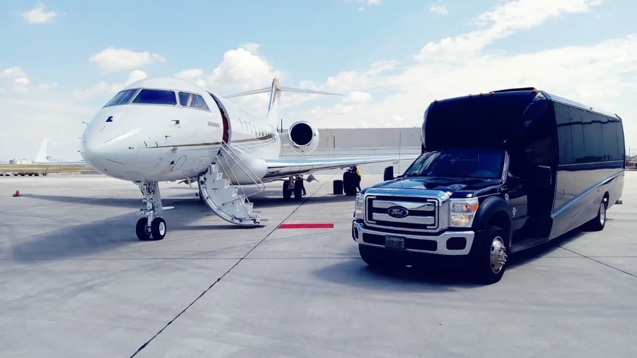 Limo Companies in Miami Offering Premium Event Transportation