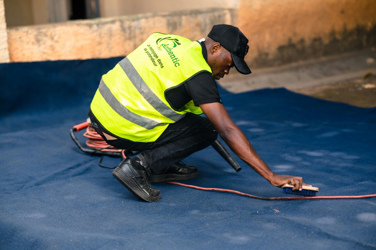 Why Builders Recommend Starting with a Carpentry Apprenticeship Near Me